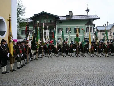 25-jähr. Priesterjub. Baons-Kurat Dr. Trausnitz Bild 13