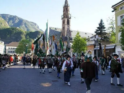 Kreuzsegnung Bozen 18.04.2015 Bild 87