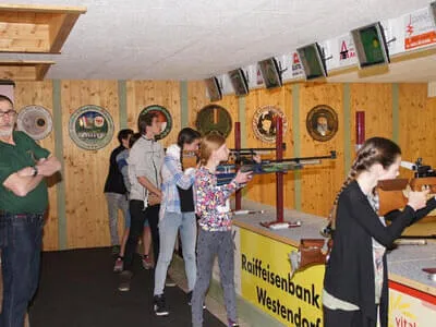 Baons-JS-Schießen Westendorf 16.04.2016  Bild 10